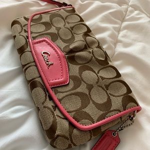 New Coach Wallet Pink and Tan